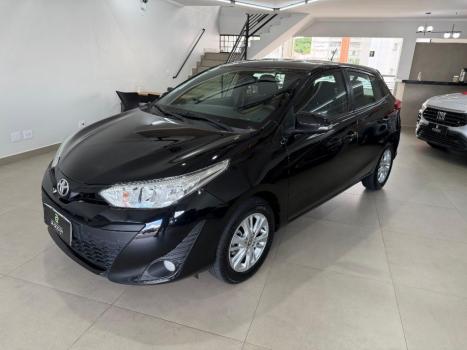 TOYOTA Yaris Hatch 1.3 16V 4P FLEX XL MULTIDRIVE AUTOM�TICO CVT, Foto 3