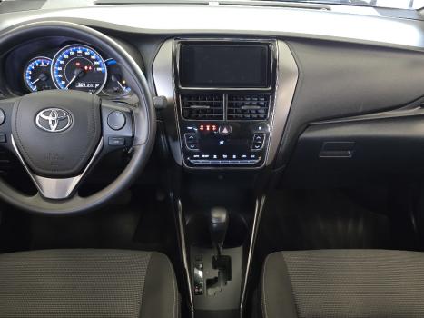 TOYOTA Yaris Hatch 1.5 16V 4P FLEX XL, Foto 8
