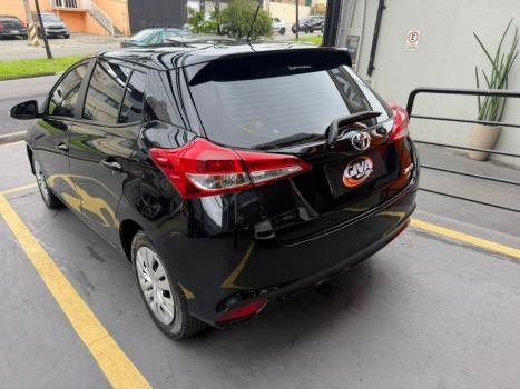 TOYOTA Yaris Hatch 1.5 16V 4P FLEX XL MULTIDRIVE AUTOM�TICO CVT, Foto 4