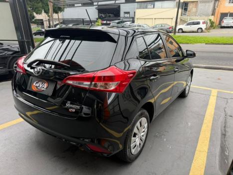 TOYOTA Yaris Hatch 1.5 16V 4P FLEX XL MULTIDRIVE AUTOM�TICO CVT, Foto 5