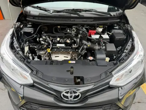 TOYOTA Yaris Hatch 1.5 16V 4P FLEX XL MULTIDRIVE AUTOM�TICO CVT, Foto 7