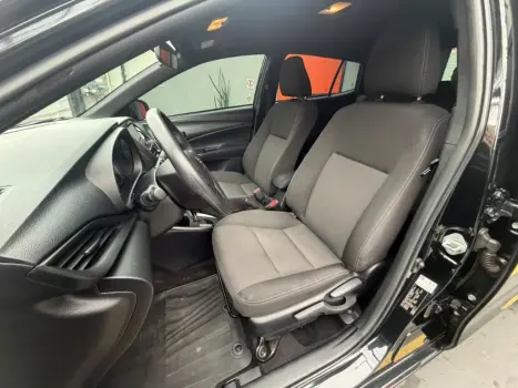 TOYOTA Yaris Hatch 1.5 16V 4P FLEX XL MULTIDRIVE AUTOM�TICO CVT, Foto 9