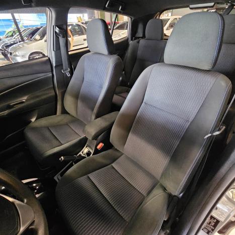 TOYOTA Yaris Hatch 1.3 16V 4P FLEX XL PLUS TECH MULTIDRIVE AUTOM�TICO CVT, Foto 10