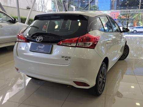 TOYOTA Yaris Hatch 1.3 16V 4P FLEX XL MULTIDRIVE AUTOM�TICO CVT, Foto 6