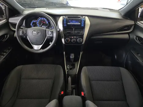 TOYOTA Yaris Hatch 1.3 16V 4P FLEX XL MULTIDRIVE AUTOM�TICO CVT, Foto 7