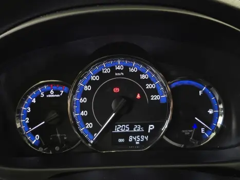 TOYOTA Yaris Hatch 1.3 16V 4P FLEX XL MULTIDRIVE AUTOM�TICO CVT, Foto 12