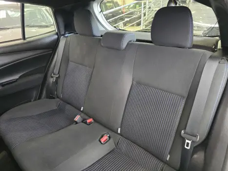 TOYOTA Yaris Hatch 1.3 16V 4P FLEX XL MULTIDRIVE AUTOM�TICO CVT, Foto 16