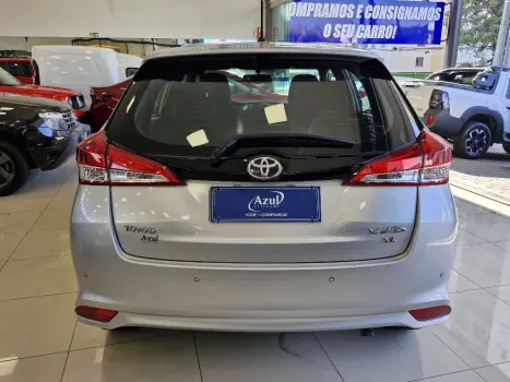 TOYOTA Yaris Hatch 1.3 16V 4P FLEX XL MULTIDRIVE AUTOM�TICO CVT, Foto 5