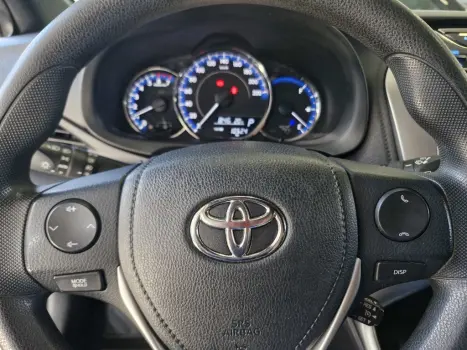 TOYOTA Yaris Hatch 1.3 16V 4P FLEX XL MULTIDRIVE AUTOM�TICO CVT, Foto 11