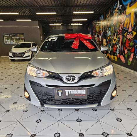 TOYOTA Yaris Hatch 1.3 16V 4P FLEX XL MULTIDRIVE AUTOM�TICO CVT, Foto 2