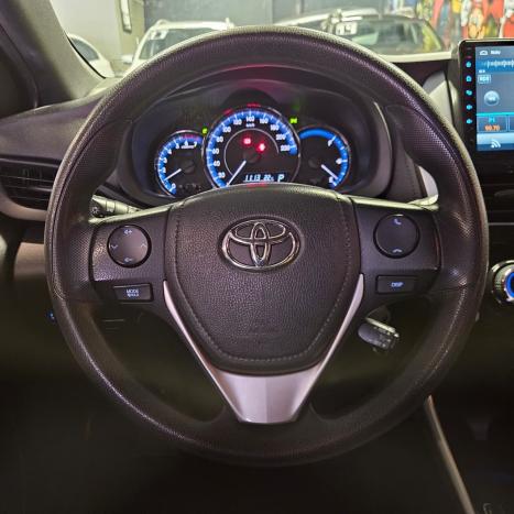 TOYOTA Yaris Hatch 1.3 16V 4P FLEX XL MULTIDRIVE AUTOM�TICO CVT, Foto 12