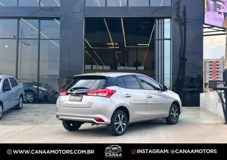 TOYOTA Yaris Hatch 1.5 16V 4P FLEX XS MULTIDRIVE AUTOM�TICO CVT, Foto 4