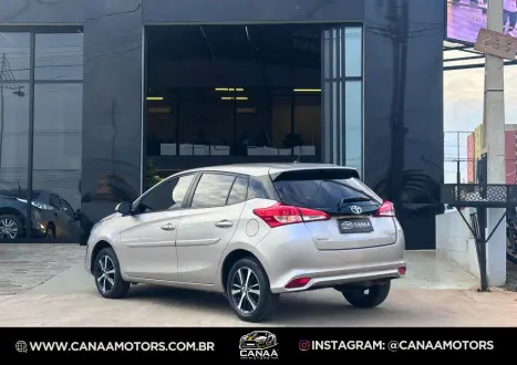 TOYOTA Yaris Hatch 1.5 16V 4P FLEX XS MULTIDRIVE AUTOM�TICO CVT, Foto 6