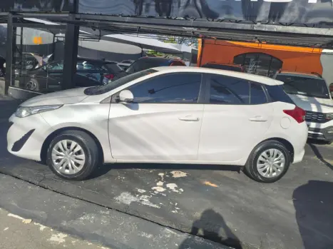 TOYOTA Yaris Hatch 1.3 16V 4P FLEX XL PLUS TECH MULTIDRIVE AUTOM�TICO CVT, Foto 6