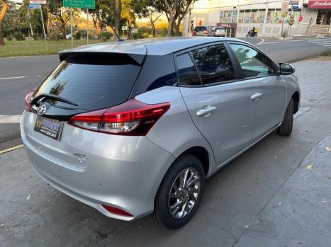 TOYOTA Yaris Hatch 1.5 16V 4P FLEX XS CONNECT MULTIDRIVE AUTOM�TICO CVT, Foto 4