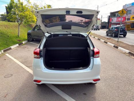 TOYOTA Yaris Hatch 1.5 16V 4P FLEX XLS MULTIDRIVE AUTOM�TICO CVT, Foto 15