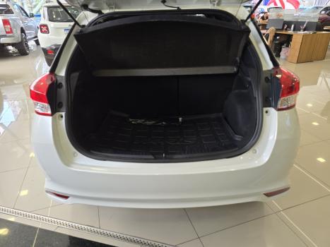 TOYOTA Yaris Hatch 1.3 16V 4P FLEX XL PLUS TECH MULTIDRIVE AUTOM�TICO CVT, Foto 17