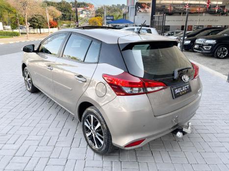 TOYOTA Yaris Hatch 1.5 16V 4P FLEX XLS CONNECT MULTIDRIVE AUTOM�TICO CVT, Foto 5
