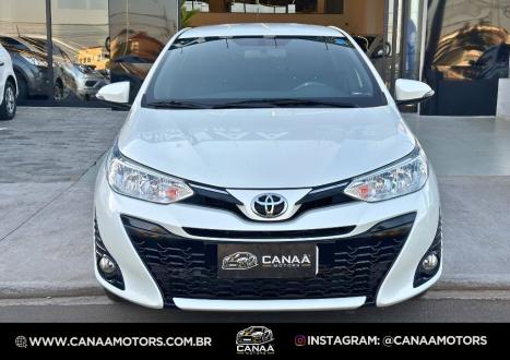 TOYOTA Yaris Hatch 1.5 16V 4P FLEX XS MULTIDRIVE AUTOM�TICO CVT, Foto 2