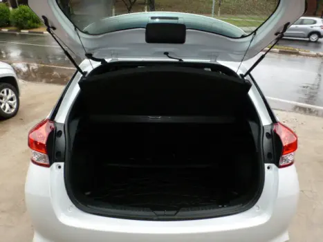 TOYOTA Yaris Hatch 1.5 16V 4P FLEX XS CONNECT MULTIDRIVE AUTOM�TICO CVT, Foto 10