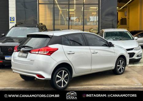 TOYOTA Yaris Hatch 1.5 16V 4P FLEX XL MULTIDRIVE AUTOM�TICO CVT, Foto 6