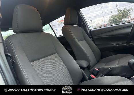 TOYOTA Yaris Hatch 1.5 16V 4P FLEX XL MULTIDRIVE AUTOM�TICO CVT, Foto 8