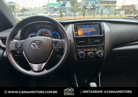 TOYOTA Yaris Hatch 1.5 16V 4P FLEX XL MULTIDRIVE AUTOM�TICO CVT, Foto 12