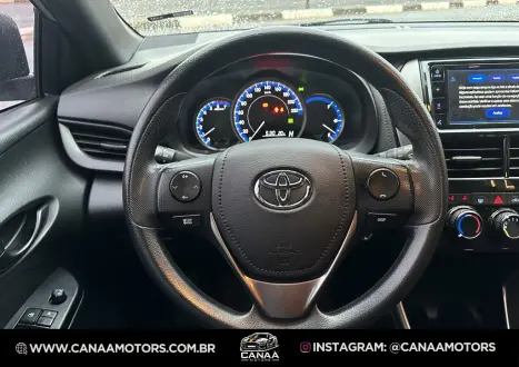 TOYOTA Yaris Hatch 1.5 16V 4P FLEX XL MULTIDRIVE AUTOM�TICO CVT, Foto 13
