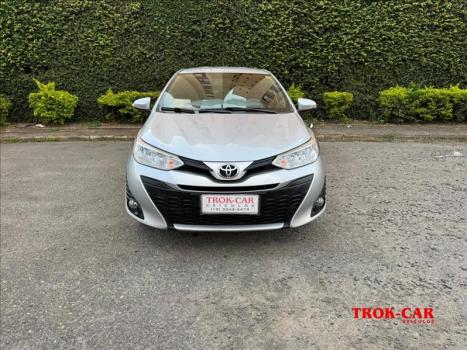 TOYOTA Yaris Hatch 1.3 16V 4P FLEX XL, Foto 2