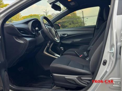 TOYOTA Yaris Hatch 1.3 16V 4P FLEX XL, Foto 8