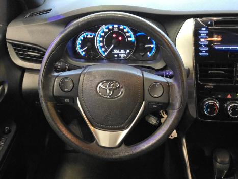 TOYOTA Yaris Hatch 1.3 16V 4P FLEX XL MULTIDRIVE AUTOMÁTICO CVT, Foto 11