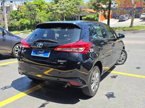 TOYOTA Yaris Hatch 1.5 16V 4P FLEX XL PLUS CONNECT MULTIDRIVE AUTOMÁTICO CVT, Foto 6