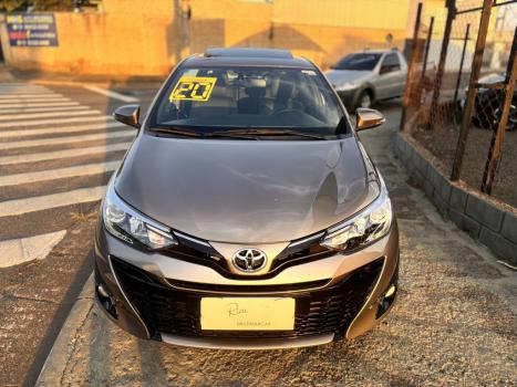 TOYOTA Yaris Hatch 1.5 16V 4P FLEX XLS MULTIDRIVE AUTOMÁTICO CVT, Foto 4