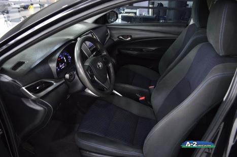 TOYOTA Yaris Sedan 1.5 16V 4P FLEX PLUS MULTIDRIVE AUTOMTICO CVT, Foto 12