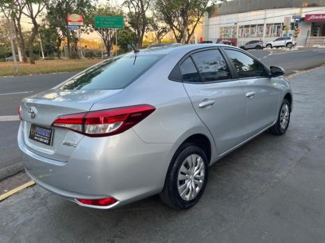 TOYOTA Yaris Sedan 1.5 16V 4P FLEX XL MULTIDRIVE AUTOMTICO CVT, Foto 4