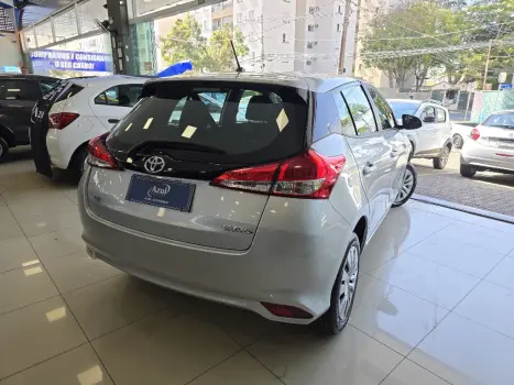 TOYOTA Yaris Sedan 1.5 16V 4P FLEX XL, Foto 5