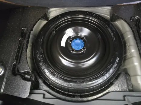 TOYOTA Yaris Sedan 1.5 16V 4P FLEX XL, Foto 17