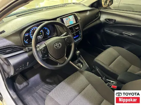 TOYOTA Yaris Sedan 1.5 16V 4P FLEX XL, Foto 3