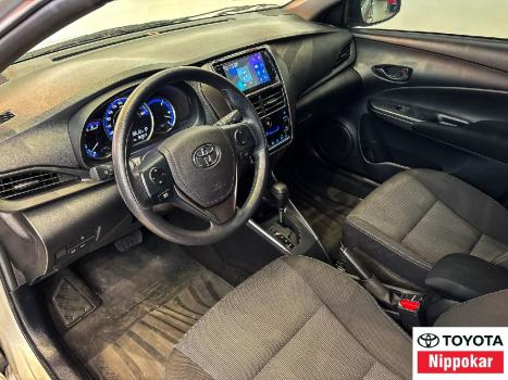 TOYOTA Yaris Sedan 1.5 16V 4P FLEX XL, Foto 3