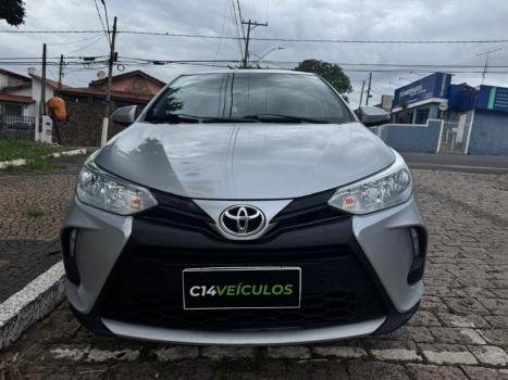 TOYOTA Yaris Sedan 1.5 16V 4P FLEX XL MULTIDRIVE AUTOM�TICO CVT, Foto 3