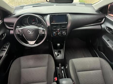 TOYOTA Yaris Sedan 1.5 16V 4P FLEX XL MULTIDRIVE AUTOM�TICO CVT, Foto 6
