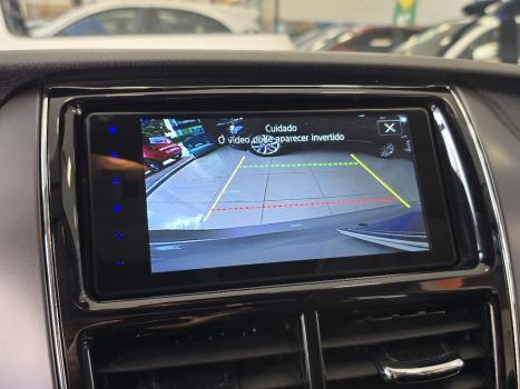 TOYOTA Yaris Sedan 1.5 16V 4P FLEX XLS MULTIDRIVE AUTOM�TICO CVT, Foto 13