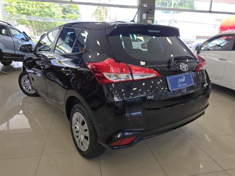 TOYOTA Yaris Sedan 1.5 16V 4P FLEX XL, Foto 4