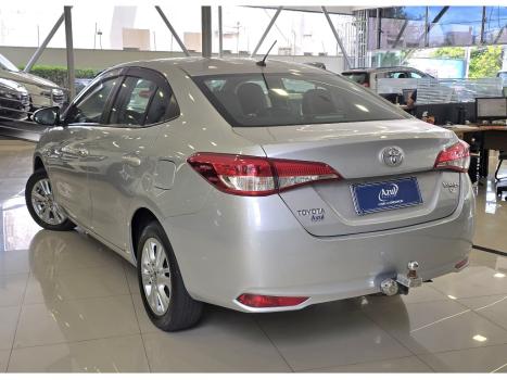 TOYOTA Yaris Sedan 1.5 16V 4P FLEX XL PLUS TECH MULTIDRIVE AUTOM�TICO CVT, Foto 4