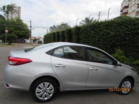 TOYOTA Yaris Sedan 1.5 16V 4P FLEX XL LIVE MULTIDRIVE AUTOM�TICO CVT, Foto 6