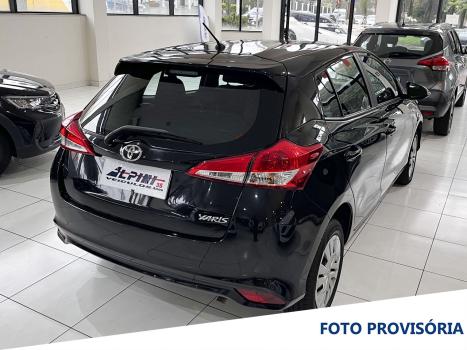 TOYOTA Yaris Sedan 1.5 16V 4P FLEX XL MULTIDRIVE AUTOM�TICO CVT, Foto 3