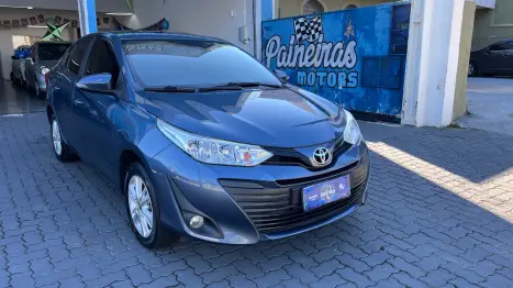 TOYOTA Yaris Sedan 1.5 16V 4P FLEX XL LIVE MULTIDRIVE AUTOM�TICO CVT, Foto 3