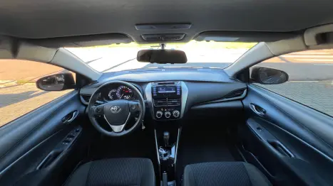 TOYOTA Yaris Sedan 1.5 16V 4P FLEX XL LIVE MULTIDRIVE AUTOM�TICO CVT, Foto 19