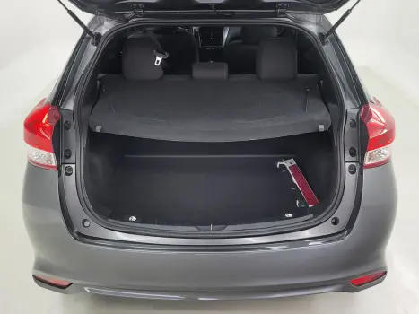 TOYOTA Yaris Sedan 1.5 16V 4P FLEX XL MULTIDRIVE AUTOM�TICO CVT, Foto 8