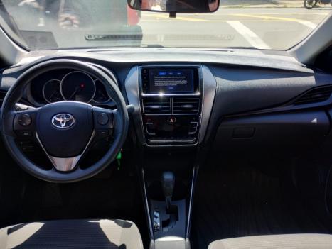 TOYOTA Yaris Sedan 1.5 16V 4P FLEX XL MULTIDRIVE AUTOM�TICO CVT, Foto 8